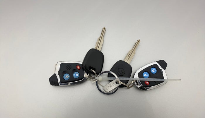 2022 Maruti Alto LXI OPT CNG, CNG, Manual, 30,517 km, Key Close Up