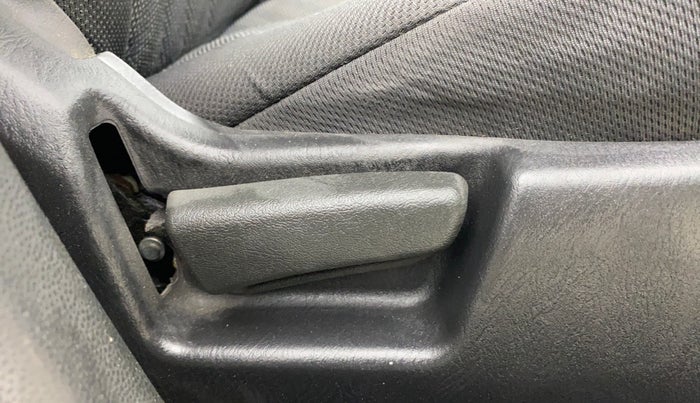 2022 Maruti Alto LXI OPT CNG, CNG, Manual, 30,517 km, Driver Side Adjustment Panel