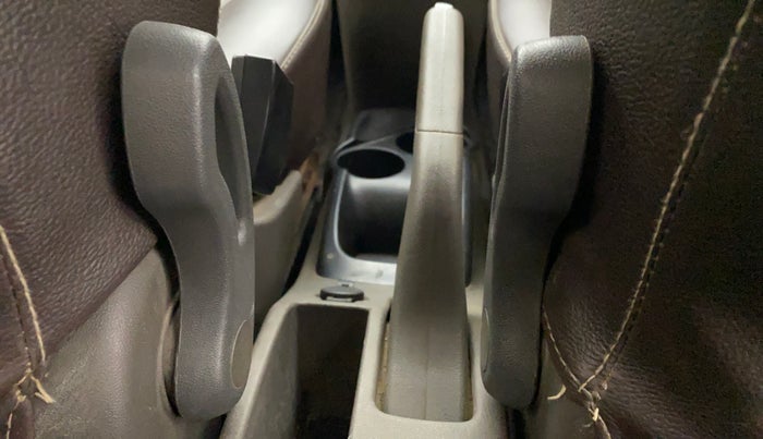 2013 Hyundai i10 MAGNA 1.1, Petrol, Manual, 66,729 km, Driver Side Adjustment Panel