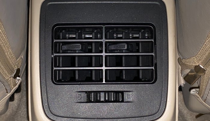 2018 Maruti Dzire ZDI AMT, Diesel, Automatic, 22,504 km, Rear AC Vents