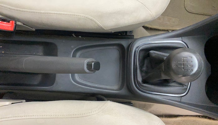 2013 Volkswagen Polo COMFORTLINE 1.2L PETROL, Petrol, Manual, 89,290 km, Gear Lever