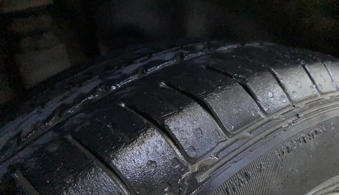 2019 Hyundai Creta SX 1.6 PETROL, Petrol, Manual, 38,481 km, Right Rear Tyre Tread