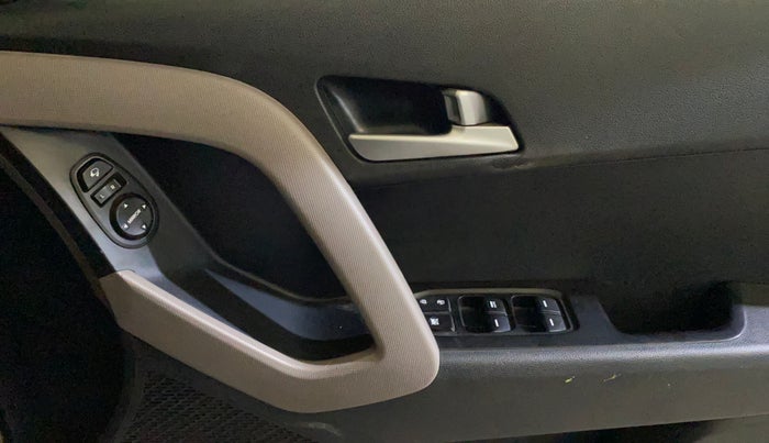 2019 Hyundai Creta SX 1.6 PETROL, Petrol, Manual, 38,481 km, Driver Side Door Panels Control