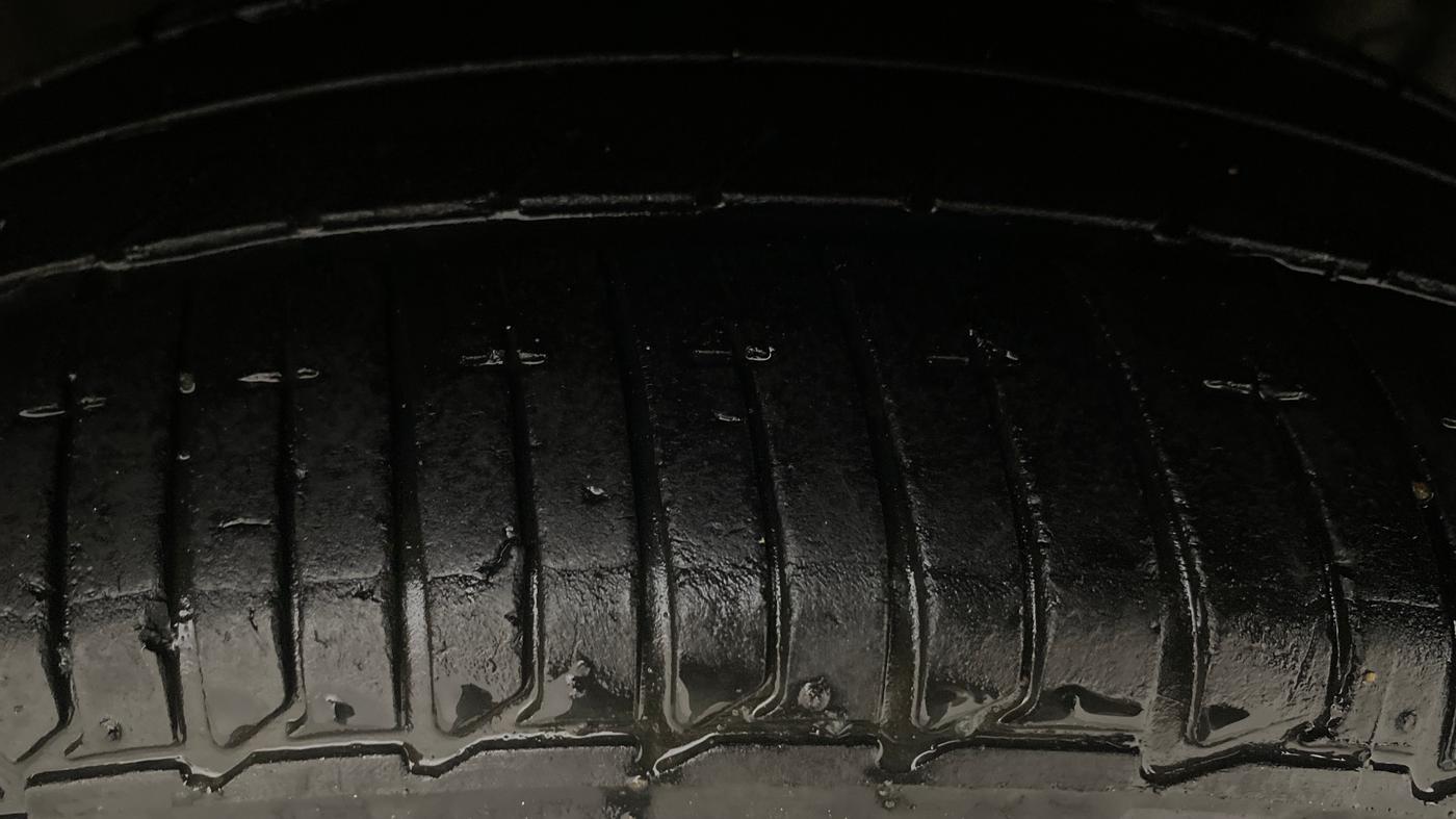 2014 Nissan Micra XV CVT, Petrol, Automatic, 67,138 km, Left Rear Tyre Tread