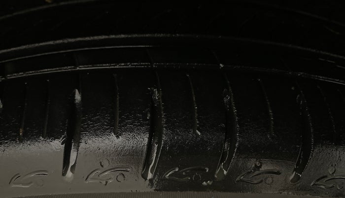 2014 Nissan Micra XV CVT, Petrol, Automatic, 67,138 km, Right Front Tyre Tread