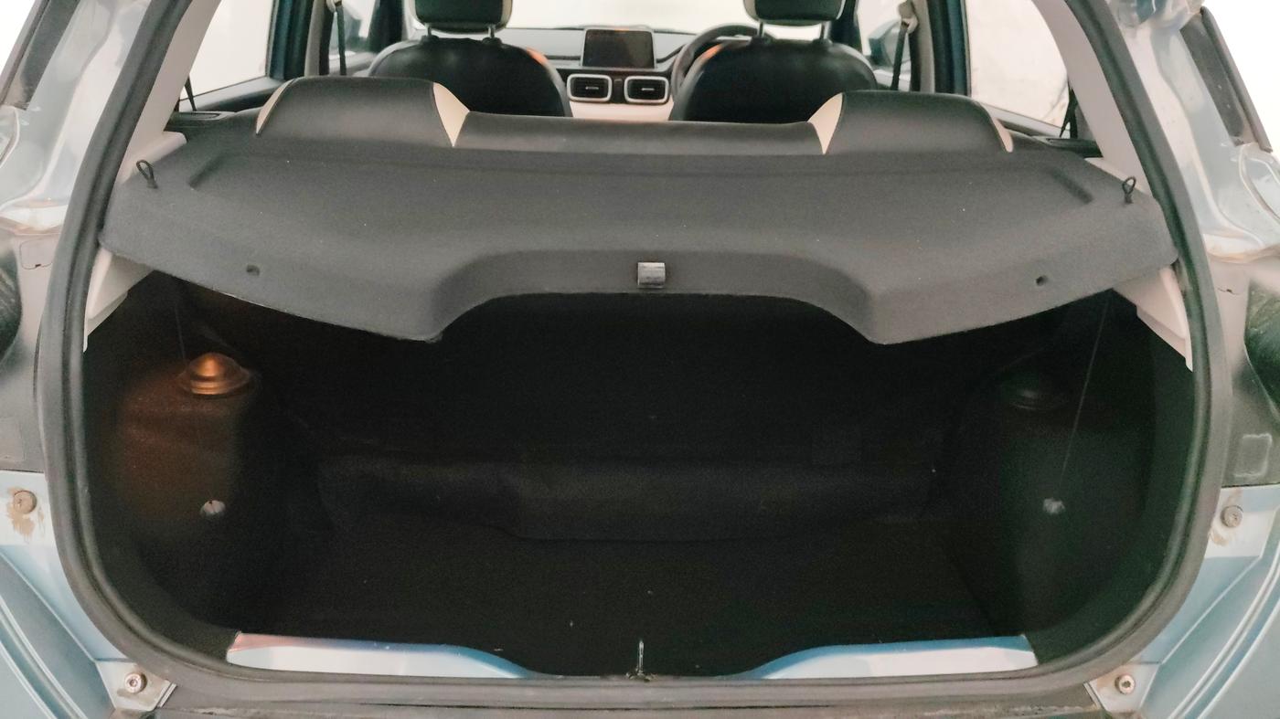 2022 Tata PUNCH ACCOMPLISHED MT, Petrol, Manual, 15,017 km, Boot Inside