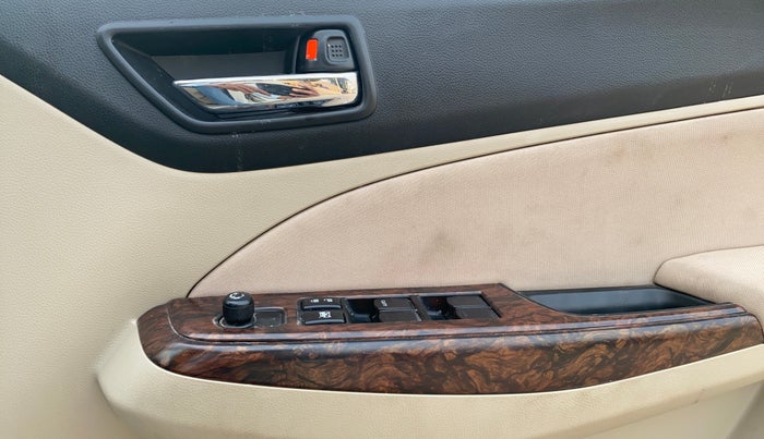 2018 Maruti Dzire VXI, Petrol, Manual, 24,589 km, Driver Side Door Panels Control