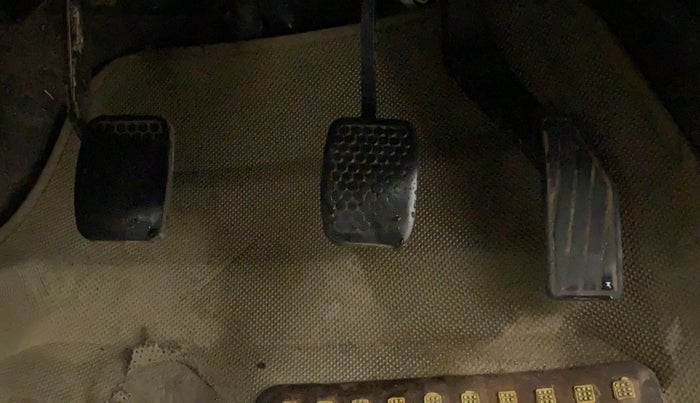 2015 Maruti Alto K10 VXI, CNG, Manual, 91,567 km, Pedals