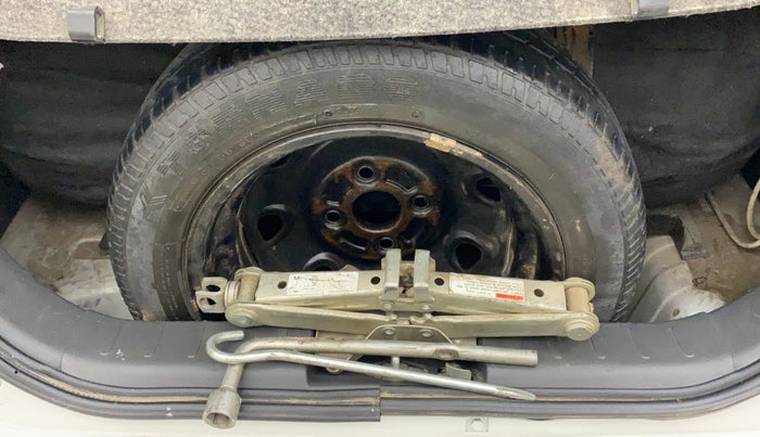 2015 Maruti Alto K10 VXI, CNG, Manual, 91,567 km, Spare Tyre