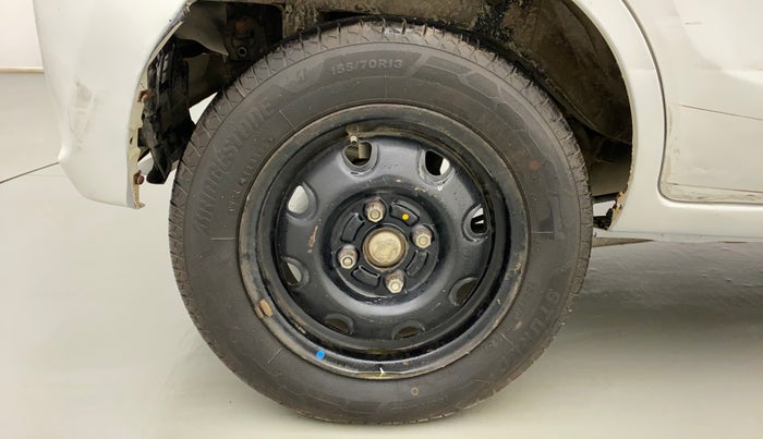 2015 Maruti Alto K10 VXI, CNG, Manual, 91,567 km, Right Rear Wheel