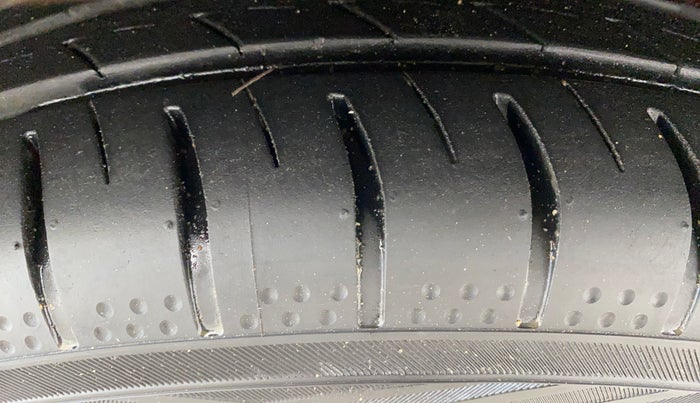 2018 Ford Ecosport TITANIUM 1.5L PETROL, Petrol, Manual, 47,480 km, Left Front Tyre Tread