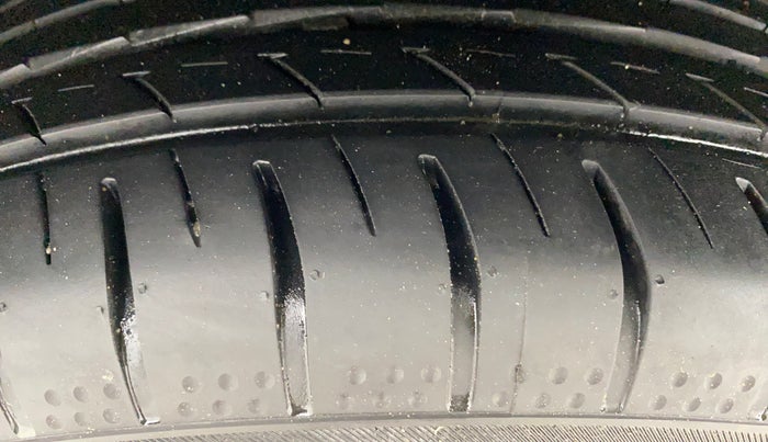 2018 Ford Ecosport TITANIUM 1.5L PETROL, Petrol, Manual, 47,480 km, Right Rear Tyre Tread