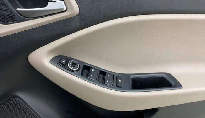 2016 Hyundai Elite i20 ASTA 1.2, Petrol, Manual, 41,720 km, Driver Side Door Panels Control