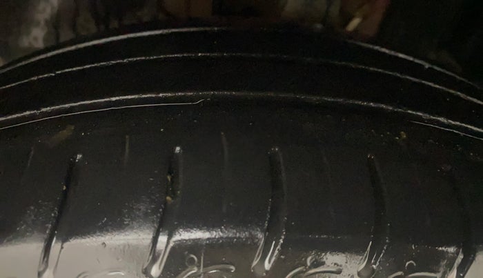 2023 Tata ALTROZ XZA PLUS, Petrol, Automatic, 30,753 km, Left Front Tyre Tread