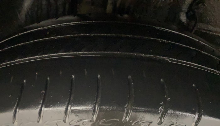 2023 Tata ALTROZ XZA PLUS, Petrol, Automatic, 30,753 km, Right Rear Tyre Tread