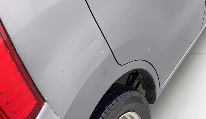 2010 Maruti Wagon R 1.0 LXI, Petrol, Manual, 45,868 km, Right quarter panel - Minor scratches