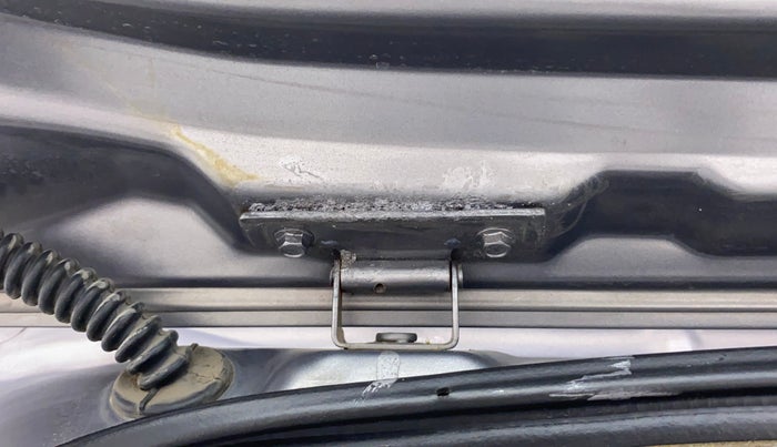 2010 Maruti Wagon R 1.0 LXI, Petrol, Manual, 45,868 km, Dicky (Boot door) - Slightly rusted