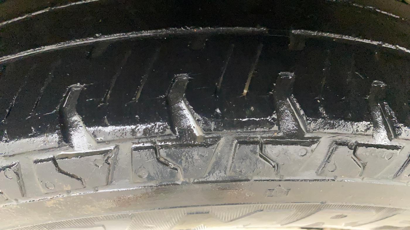 2018 Maruti Alto 800 VXI, Petrol, Manual, 25,889 km, Left Front Tyre Tread