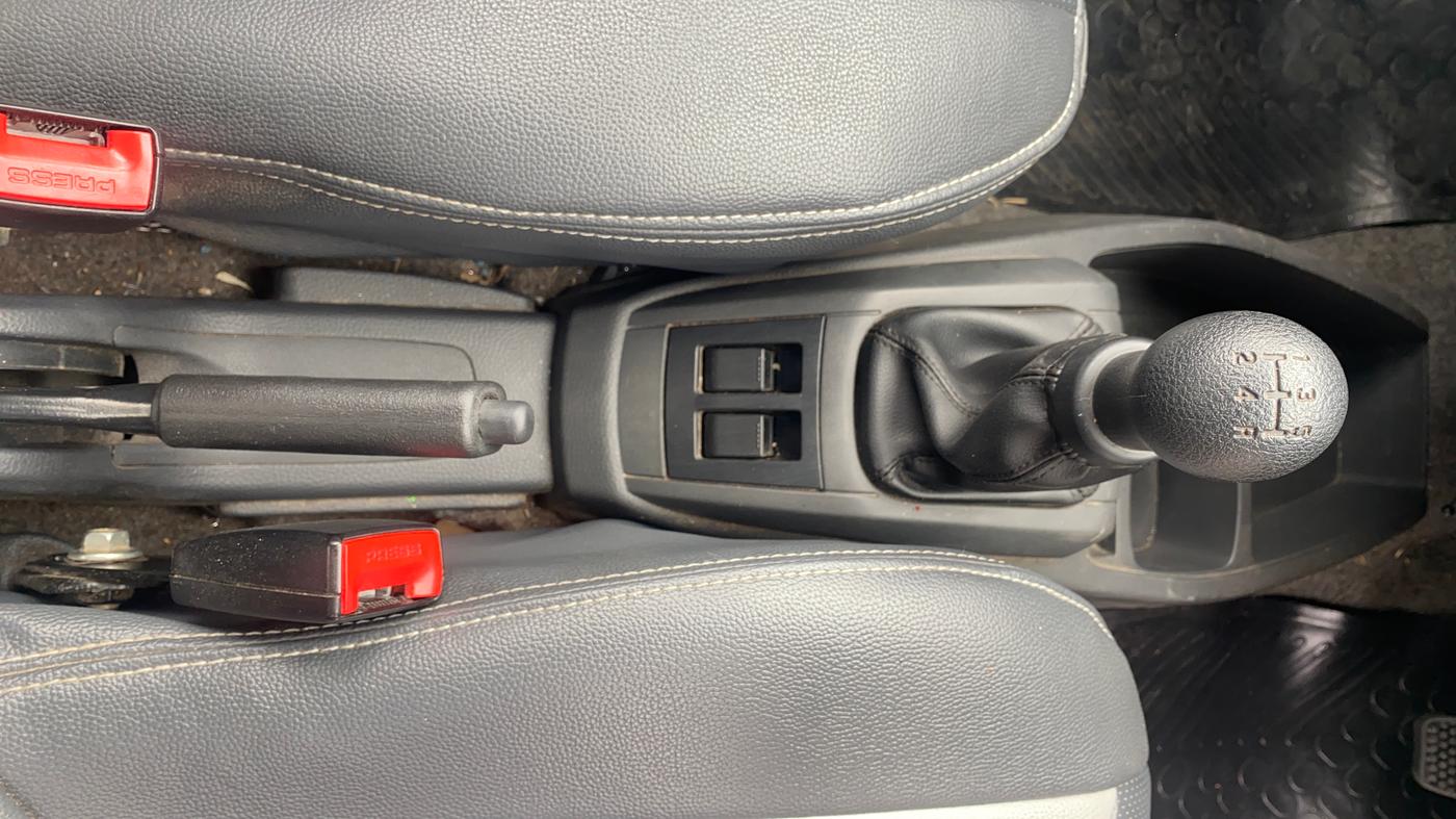 2018 Maruti Alto 800 VXI, Petrol, Manual, 25,889 km, Gear Lever