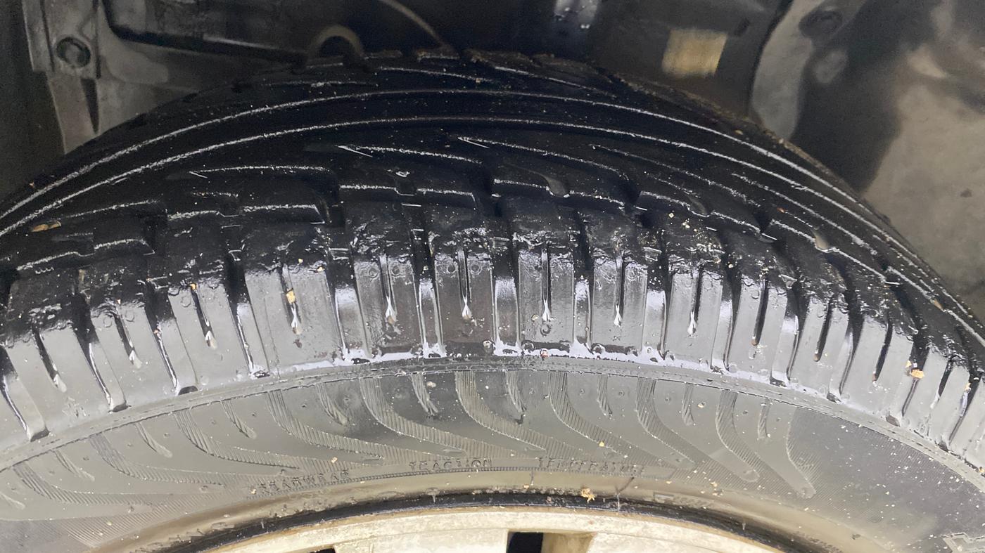 2017 Maruti S Cross DELTA 1.3, Diesel, Manual, 49,738 km, Left Front Tyre Tread