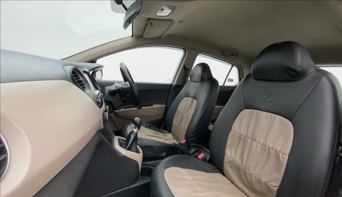 2017 Hyundai Grand i10 ASTA 1.2 KAPPA VTVT, Petrol, Manual, 65,442 km, Right Side Front Door Cabin