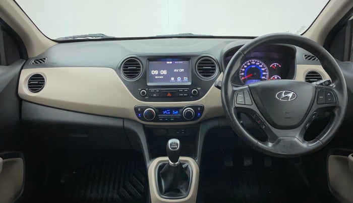 2017 Hyundai Grand i10 ASTA 1.2 KAPPA VTVT, Petrol, Manual, 65,442 km, Dashboard