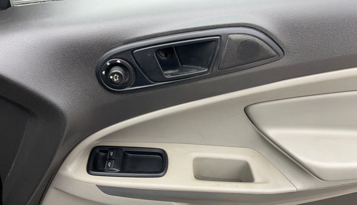 2016 Ford Ecosport AMBIENTE 1.5L PETROL, Petrol, Manual, 50,341 km, Driver Side Door Panels Control