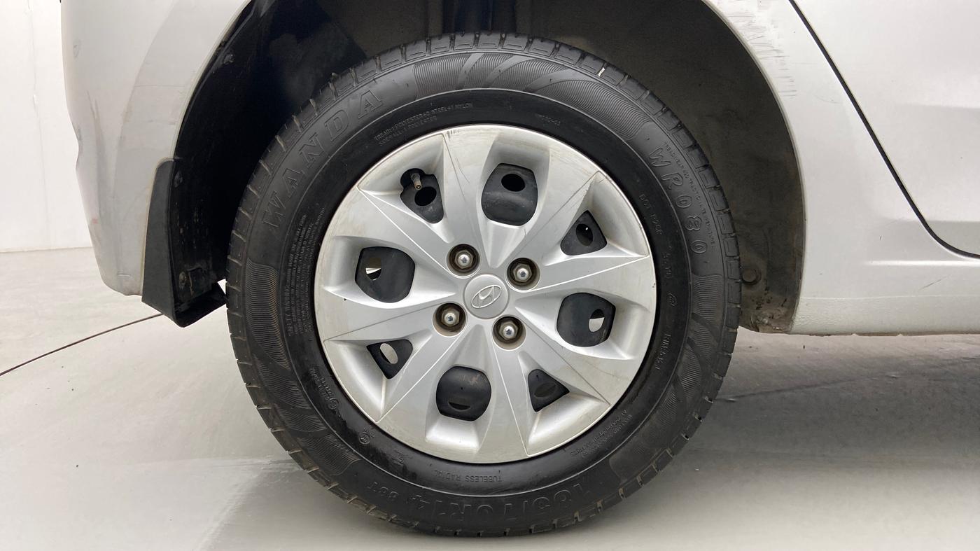 2018 Hyundai Elite i20 SPORTZ 1.2, Petrol, Manual, 55,943 km, Right Rear Wheel