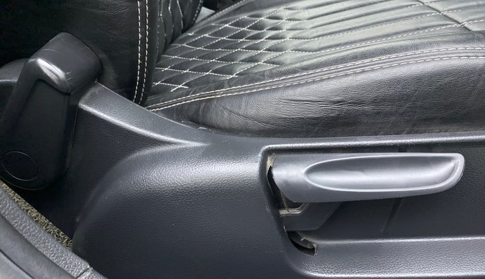 2020 Volkswagen Vento COMFORTLINE 1.0 TSI MT, Petrol, Manual, 62,562 km, Driver Side Adjustment Panel