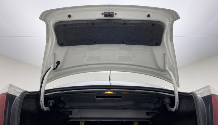 2020 Volkswagen Vento COMFORTLINE 1.0 TSI MT, Petrol, Manual, 62,562 km, Boot Door Open