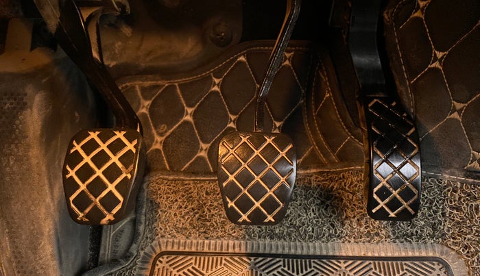 2020 Volkswagen Vento COMFORTLINE 1.0 TSI MT, Petrol, Manual, 62,562 km, Pedals