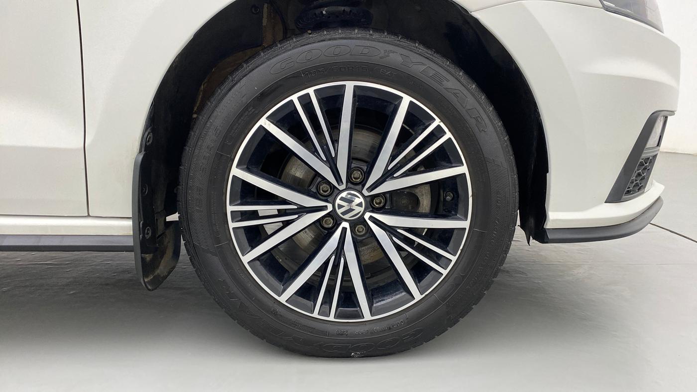 2020 Volkswagen Vento COMFORTLINE 1.0 TSI MT, Petrol, Manual, 62,562 km, Right Front Wheel