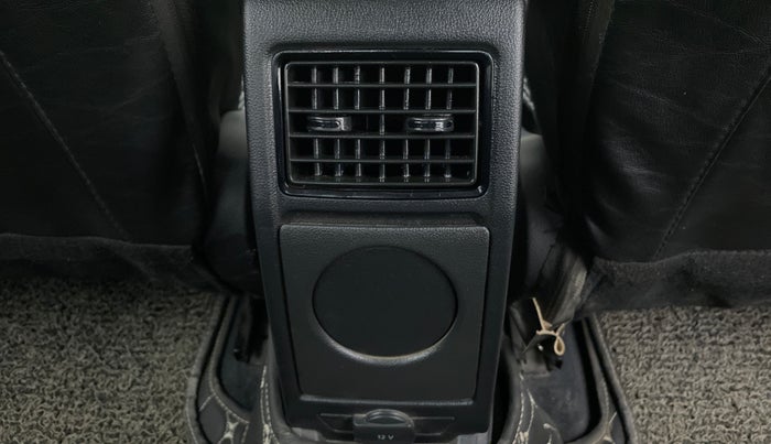 2020 Volkswagen Vento COMFORTLINE 1.0 TSI MT, Petrol, Manual, 62,562 km, Rear AC Vents