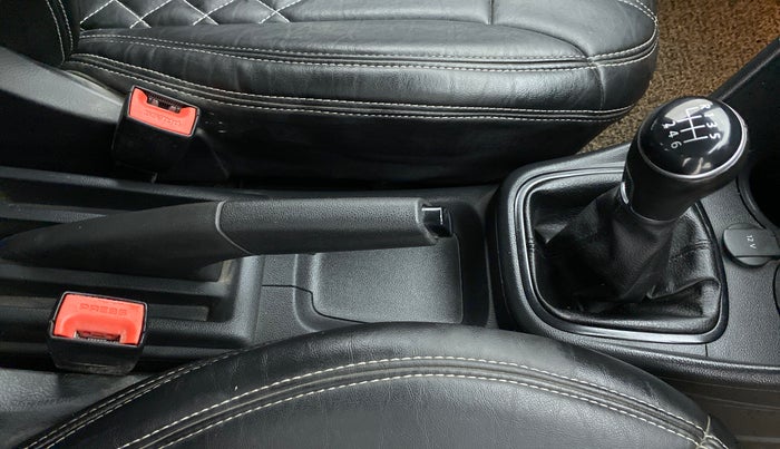 2020 Volkswagen Vento COMFORTLINE 1.0 TSI MT, Petrol, Manual, 62,562 km, Gear Lever