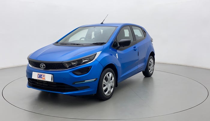 2022 Tata ALTROZ XM PLUS DIESEL, Diesel, Manual, 9,215 km, Left Front Diagonal