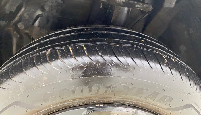 2023 Tata PUNCH ADVENTURE MT, CNG, Manual, 80,449 km, Left Front Tyre Tread