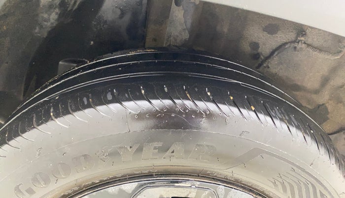 2023 Tata PUNCH ADVENTURE MT, CNG, Manual, 80,449 km, Right Rear Tyre Tread