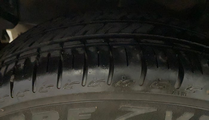 2023 Hyundai GRAND I10 NIOS SPORTZ 1.2 KAPPA VTVT, Petrol, Manual, 11,039 km, Right Rear Tyre Tread