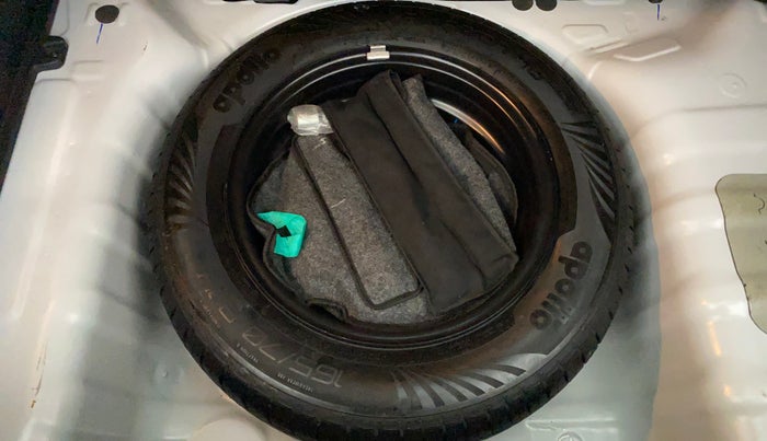 2023 Hyundai GRAND I10 NIOS SPORTZ 1.2 KAPPA VTVT, Petrol, Manual, 11,039 km, Spare Tyre