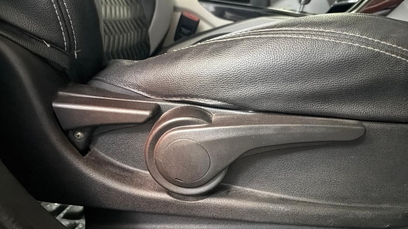 2021 Tata NEXON XZA PLUS PETROL, Petrol, Automatic, 45,820 km, Driver Side Adjustment Panel