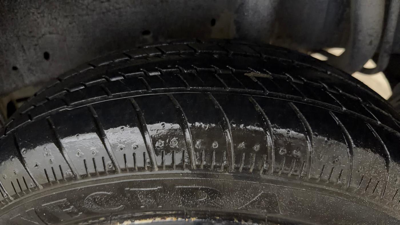 2014 Maruti Celerio VXI AMT, Petrol, Automatic, 85,537 km, Left Rear Tyre Tread
