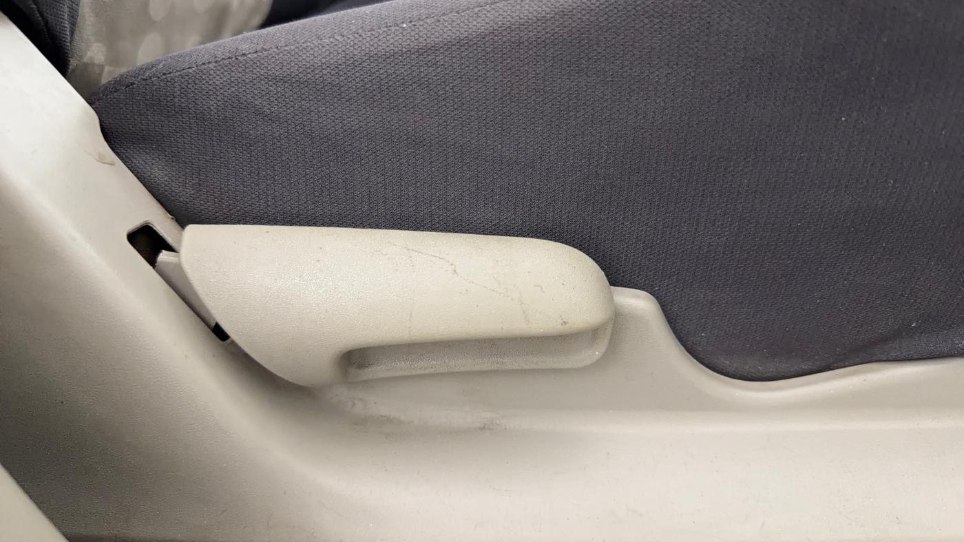 2014 Maruti Celerio VXI AMT, Petrol, Automatic, 85,537 km, Driver Side Adjustment Panel