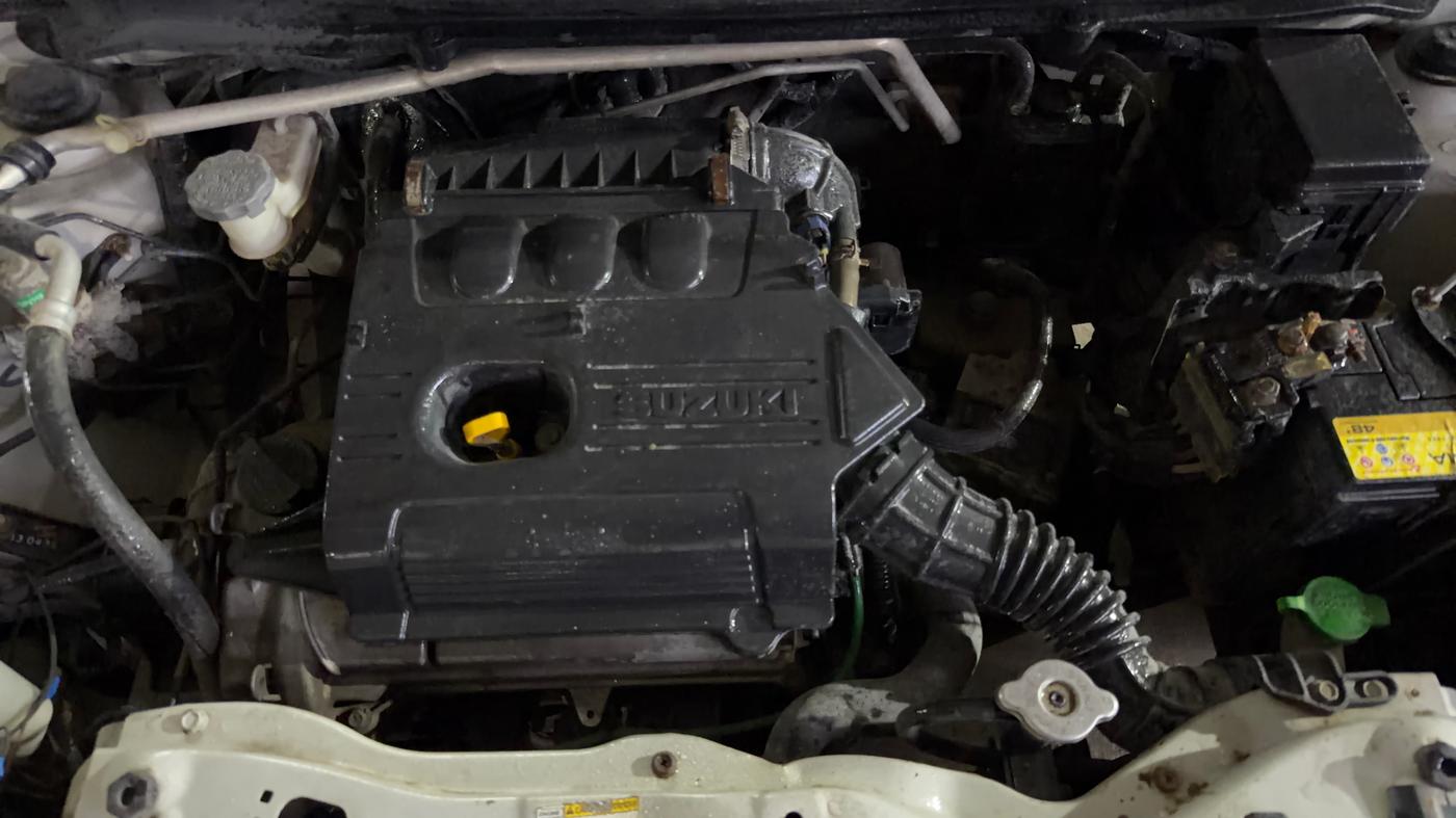 2014 Maruti Celerio VXI AMT, Petrol, Automatic, 85,537 km, Engine View