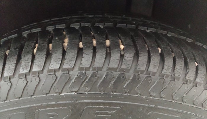 2014 Ford Ecosport TITANIUM 1.0L ECOBOOST, Petrol, Manual, 99,659 km, Left Rear Tyre Tread