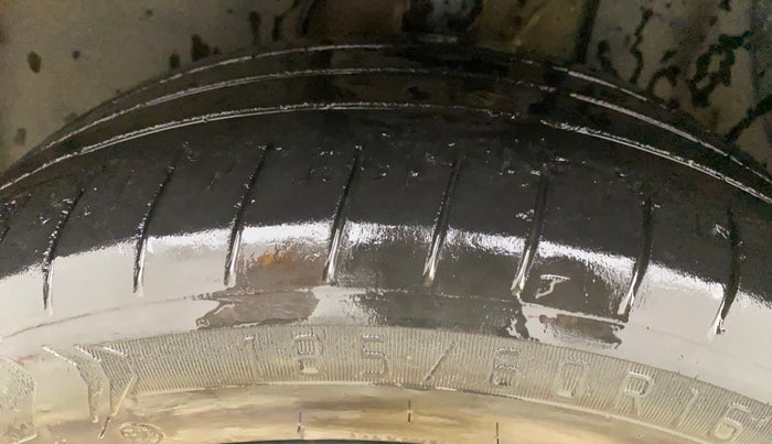 2022 Tata ALTROZ XZ PLUS PETROL, Petrol, Manual, 70,104 km, Left Front Tyre Tread