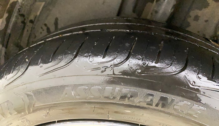 2022 Tata ALTROZ XZ PLUS PETROL, Petrol, Manual, 70,104 km, Right Rear Tyre Tread