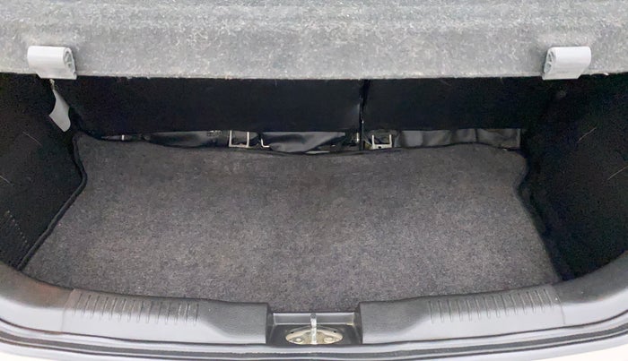 2017 Maruti IGNIS DELTA 1.2 AMT, Petrol, Automatic, 49,289 km, Boot Inside