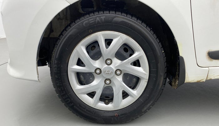 2017 Hyundai Grand i10 SPORTZ 1.2 KAPPA VTVT, Petrol, Manual, 45,854 km, Left Front Wheel