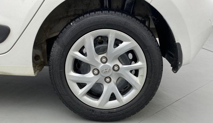 2017 Hyundai Grand i10 SPORTZ 1.2 KAPPA VTVT, Petrol, Manual, 45,854 km, Left Rear Wheel