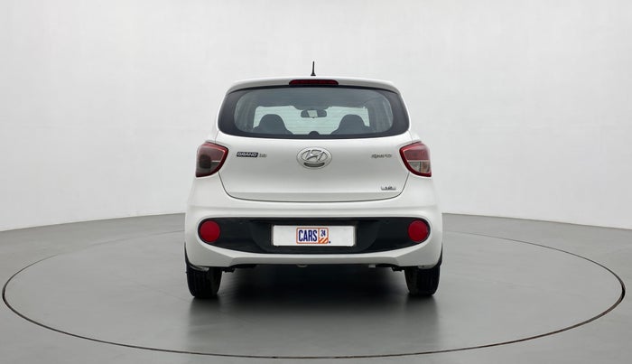 2017 Hyundai Grand i10 SPORTZ 1.2 KAPPA VTVT, Petrol, Manual, 45,854 km, Back/Rear